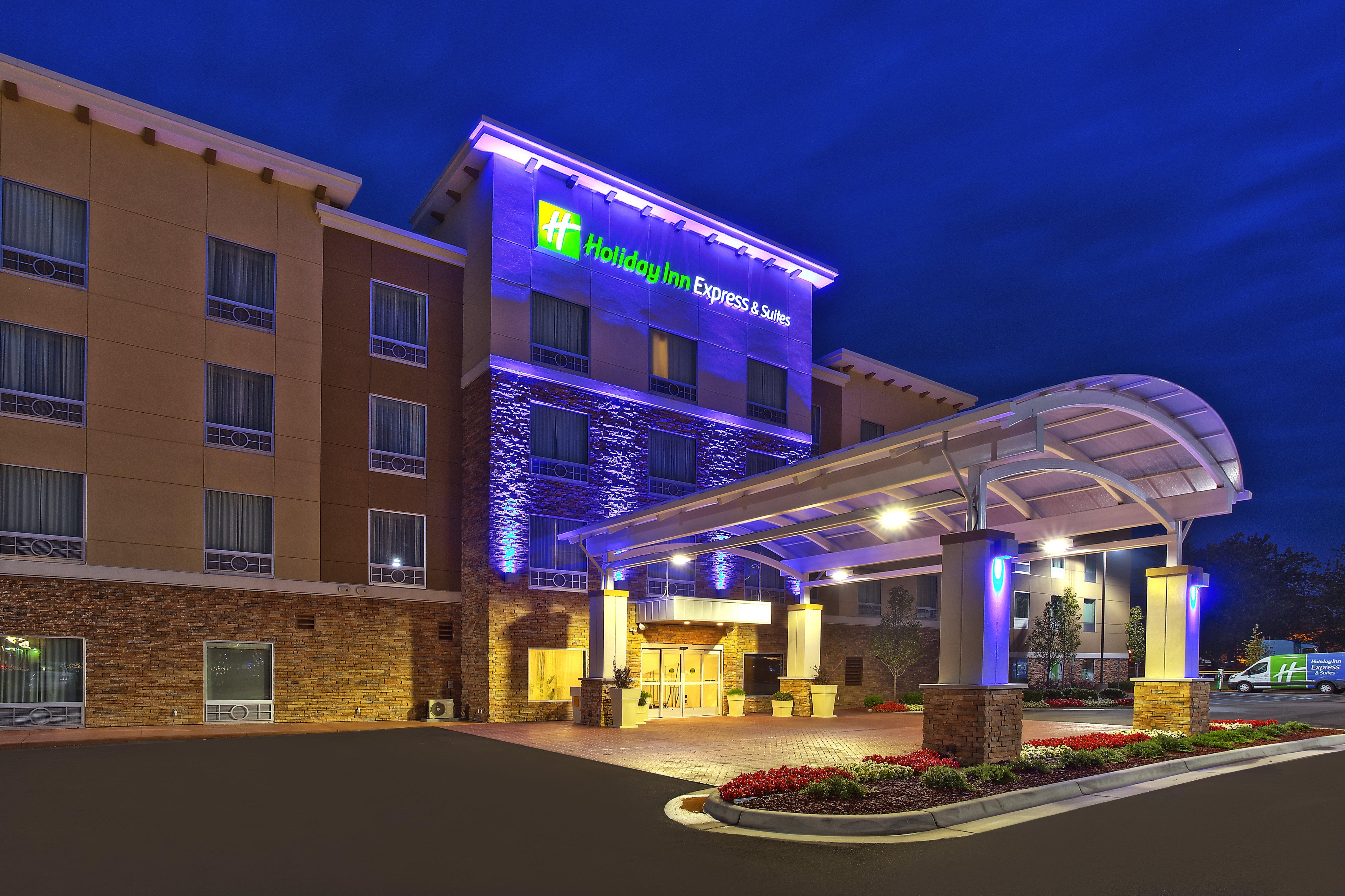 Holiday Inn Express Hotel & Suites Ann Arbor West By Ihg Exterior photo