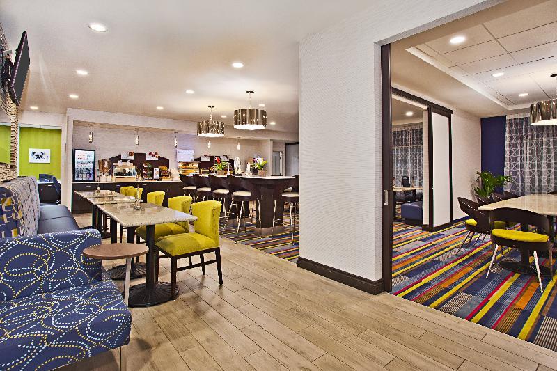 Holiday Inn Express Hotel & Suites Ann Arbor West By Ihg Exterior photo